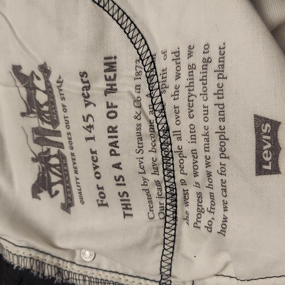 LEVI'S Men's Black Regular Tapered Fit Jeans - Picture 16 of 16